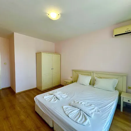 Cozy 1bd In Flores Park By Menada Apartment Sunny Beach